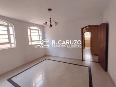 Casa, 3 quartos, 324 m² - Foto 2