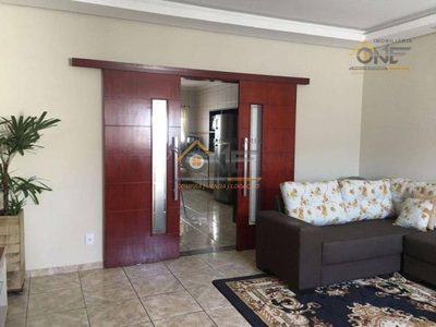 Casa, 3 quartos, 220 m² - Foto 4