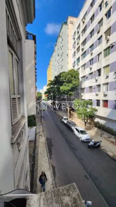 Sobrado, 8 quartos, 216 m² - Foto 3