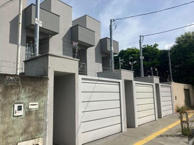 Sobrado, 3 quartos, 128 m² - Foto 1