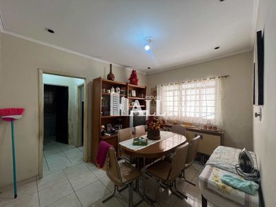Casa, 5 quartos, 165 m² - Foto 1