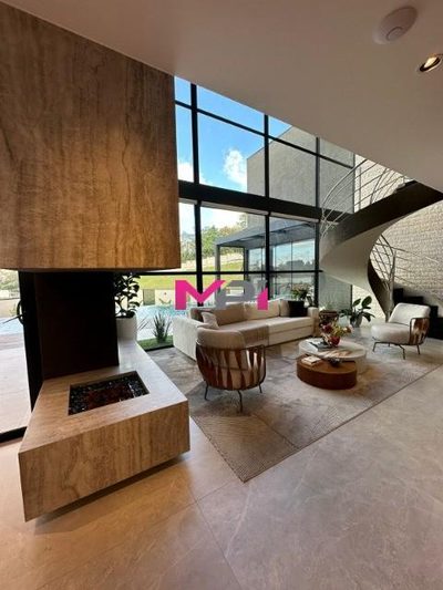 Sobrado, 5 quartos, 530 m² - Foto 1