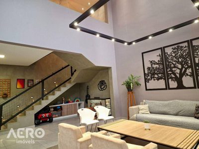 Casa, 3 quartos, 395 m² - Foto 1