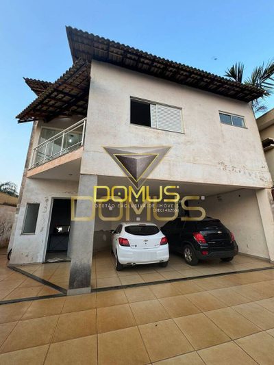 Sobrado, 3 quartos, 329 m² - Foto 2