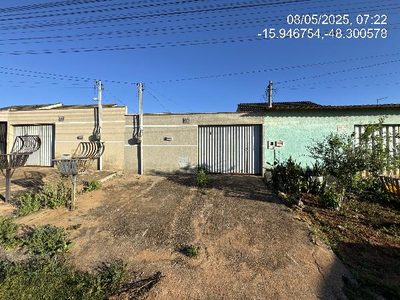 Casa, 2 quartos, 180 m² - Foto 1