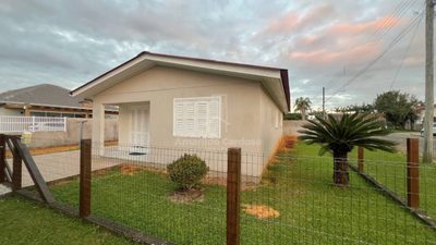 Casa, 3 quartos, 94 m² - Foto 1