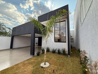 Casa, 3 quartos, 190 m² - Foto 1