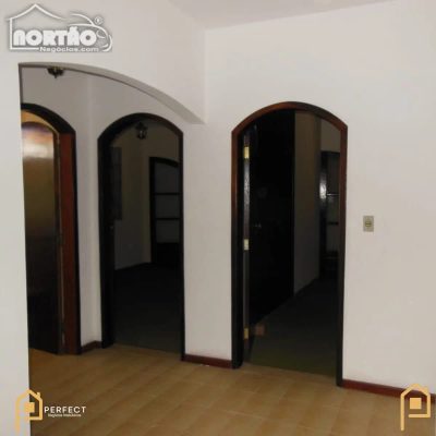 Casa, 4 quartos, 212 m² - Foto 4
