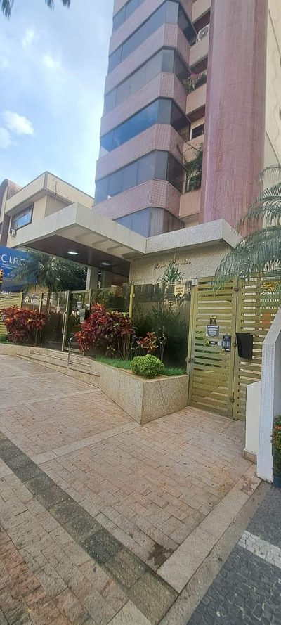 Apartamento, 3 quartos, 236 m² - Foto 1