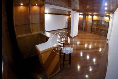 Apartamento, 3 quartos, 120 m² - Foto 1