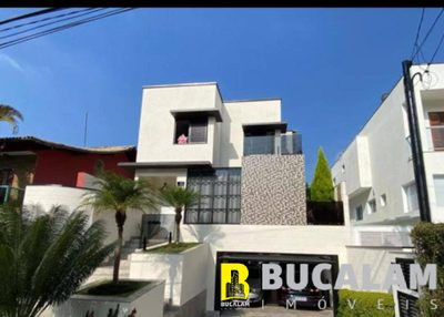 Casa, 3 quartos, 250 m² - Foto 1