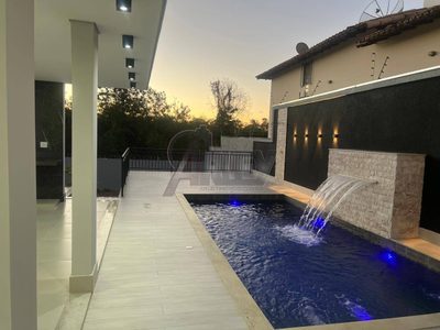 Casa, 4 quartos, 350 m² - Foto 1