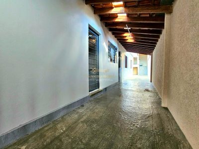 Casa, 3 quartos, 256 m² - Foto 4