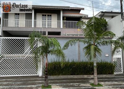 Casa, 3 quartos, 261 m² - Foto 2
