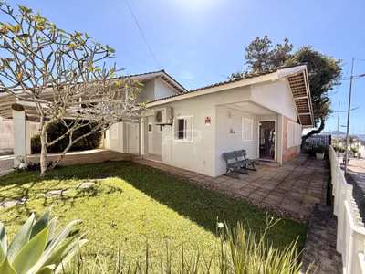 Casa, 3 quartos, 144 m² - Foto 1