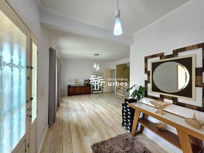 Casa, 4 quartos, 344 m² - Foto 2