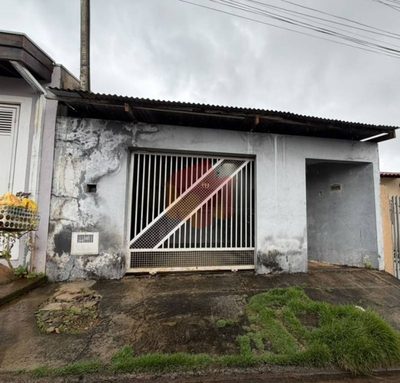 Casa, 3 quartos, 129 m² - Foto 1