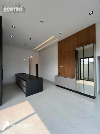 Casa, 3 quartos, 175 m² - Foto 2