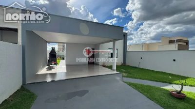Casa, 3 quartos, 96 m² - Foto 1