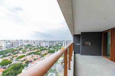 Apartamento, 3 quartos, 145 m² - Foto 1