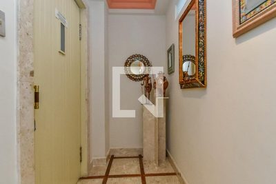 Apartamento, 3 quartos, 256 m² - Foto 2