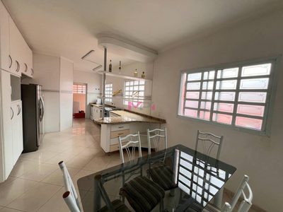 Casa, 4 quartos, 404 m² - Foto 4