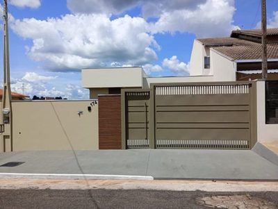 Casa, 3 quartos, 140 m² - Foto 1
