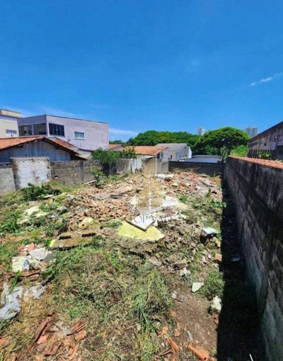 Terreno, 300 m² - Foto 1