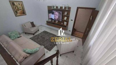 Casa, 3 quartos, 217 m² - Foto 1