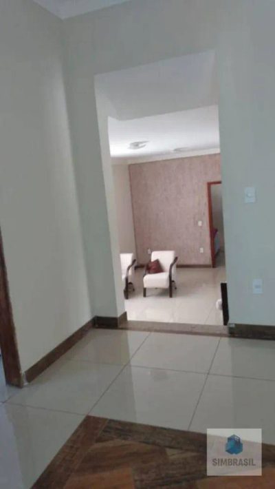 Casa, 3 quartos, 256 m² - Foto 2