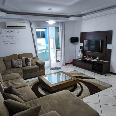 Apartamento, 3 quartos, 120 m² - Foto 1