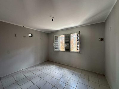 Casa, 4 quartos, 153 m² - Foto 3