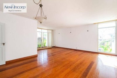 Casa, 3 quartos, 307 m² - Foto 2