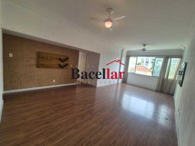 Apartamento, 3 quartos, 134 m² - Foto 1