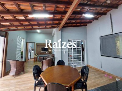 Casa, 3 quartos, 220 m² - Foto 5