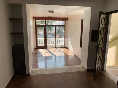 Sobrado, 3 quartos, 200 m² - Foto 2