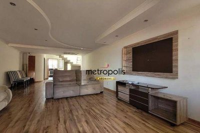 Sobrado, 3 quartos, 218 m² - Foto 2
