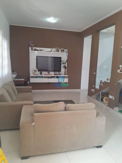 Casa de Condomínio, 4 quartos - Foto 1