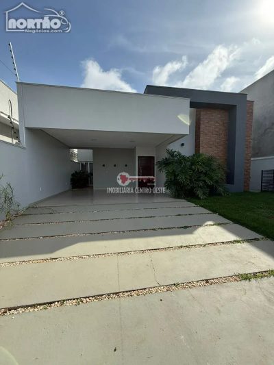 Casa, 3 quartos, 129 m² - Foto 2