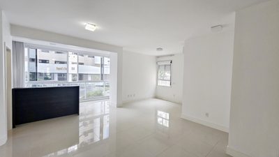 Apartamento, 3 quartos, 132 m² - Foto 1