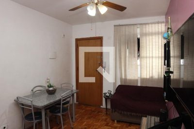 Apartamento, 1 quarto, 61 m² - Foto 4