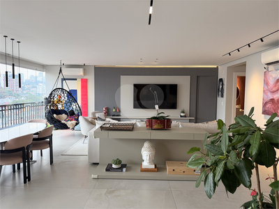 Apartamento, 3 quartos, 164 m² - Foto 1