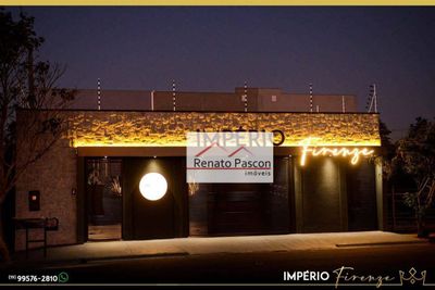 Loja-Salão, 234 m² - Foto 1