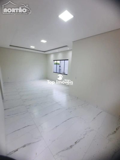 Casa, 3 quartos, 79 m² - Foto 4