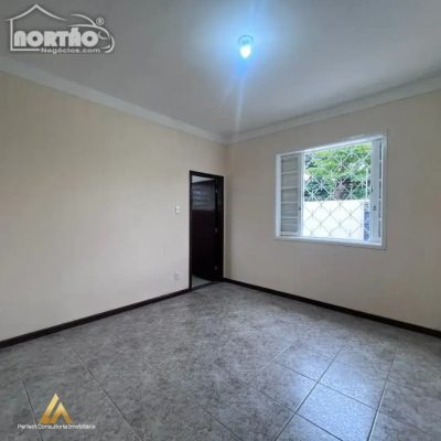 Casa, 4 quartos, 250 m² - Foto 2