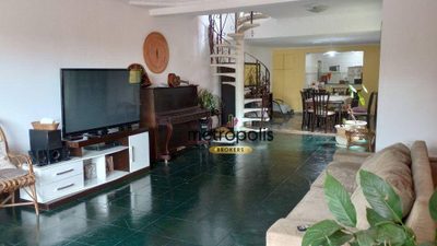 Sobrado, 3 quartos, 310 m² - Foto 2