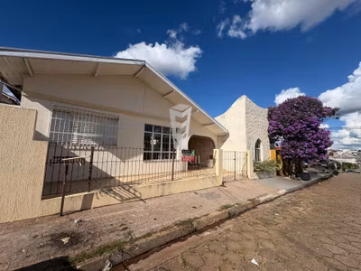 Casa, 3 quartos, 210 m² - Foto 2
