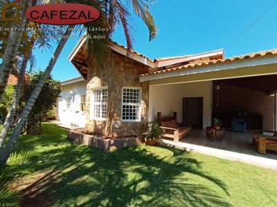 Casa, 4 quartos, 223 m² - Foto 2