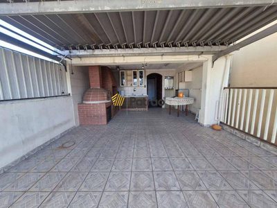 Sobrado, 4 quartos, 187 m² - Foto 1