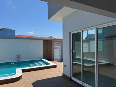 Casa, 3 quartos, 114 m² - Foto 1